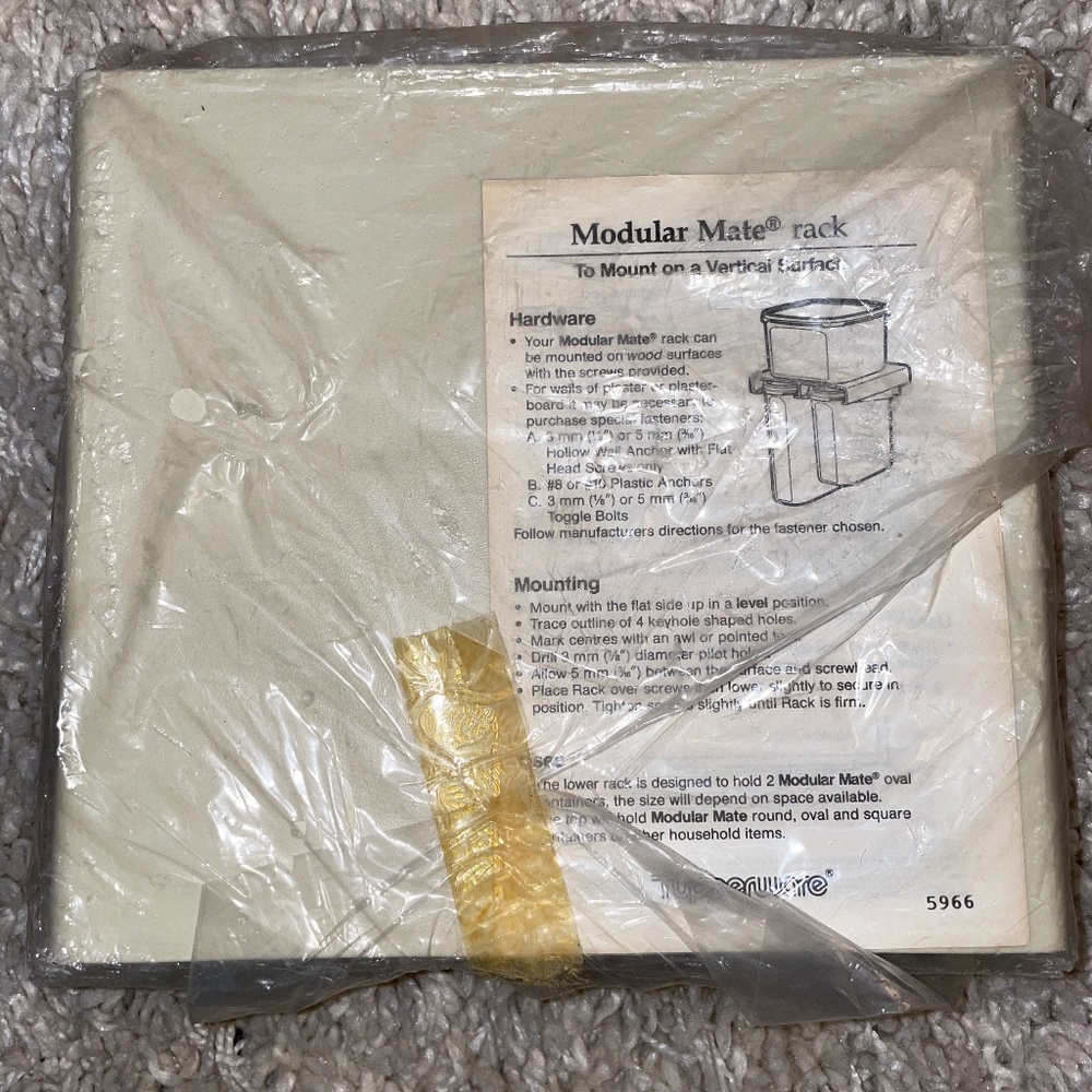 Tupperware Modular Mate Wall Rack